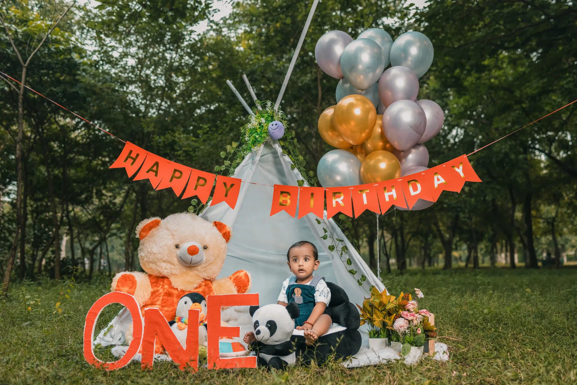 1-Year Birthday Photoshoot